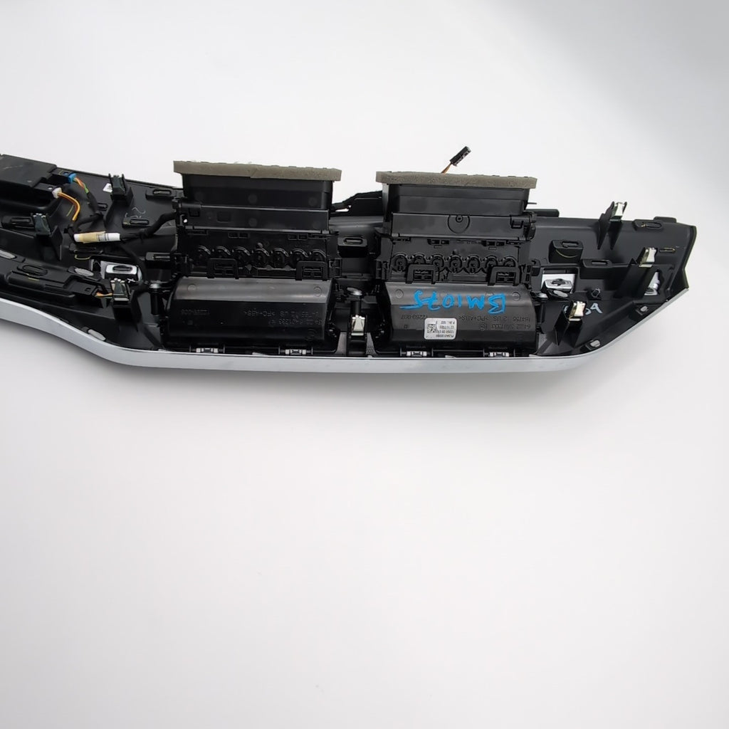 2024 2025 BMW X5 G05 DASH RIGHT SIDE UPPER COVER TRIM PANEL & AIR VENT GRILLE