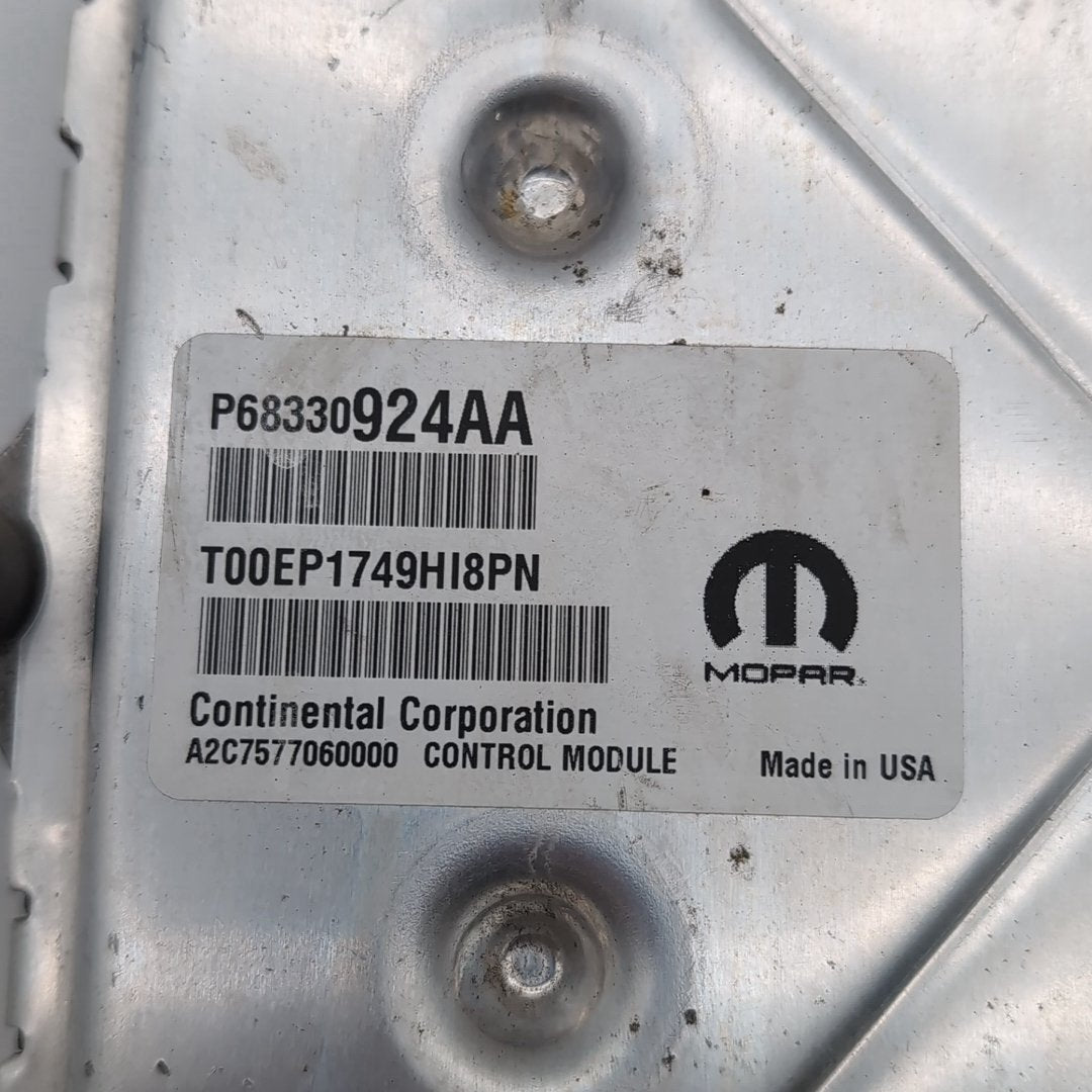 2018 2019 Jeep Grand Cherokee 3.6L Engine Computer Control Module ECU 68330924AA