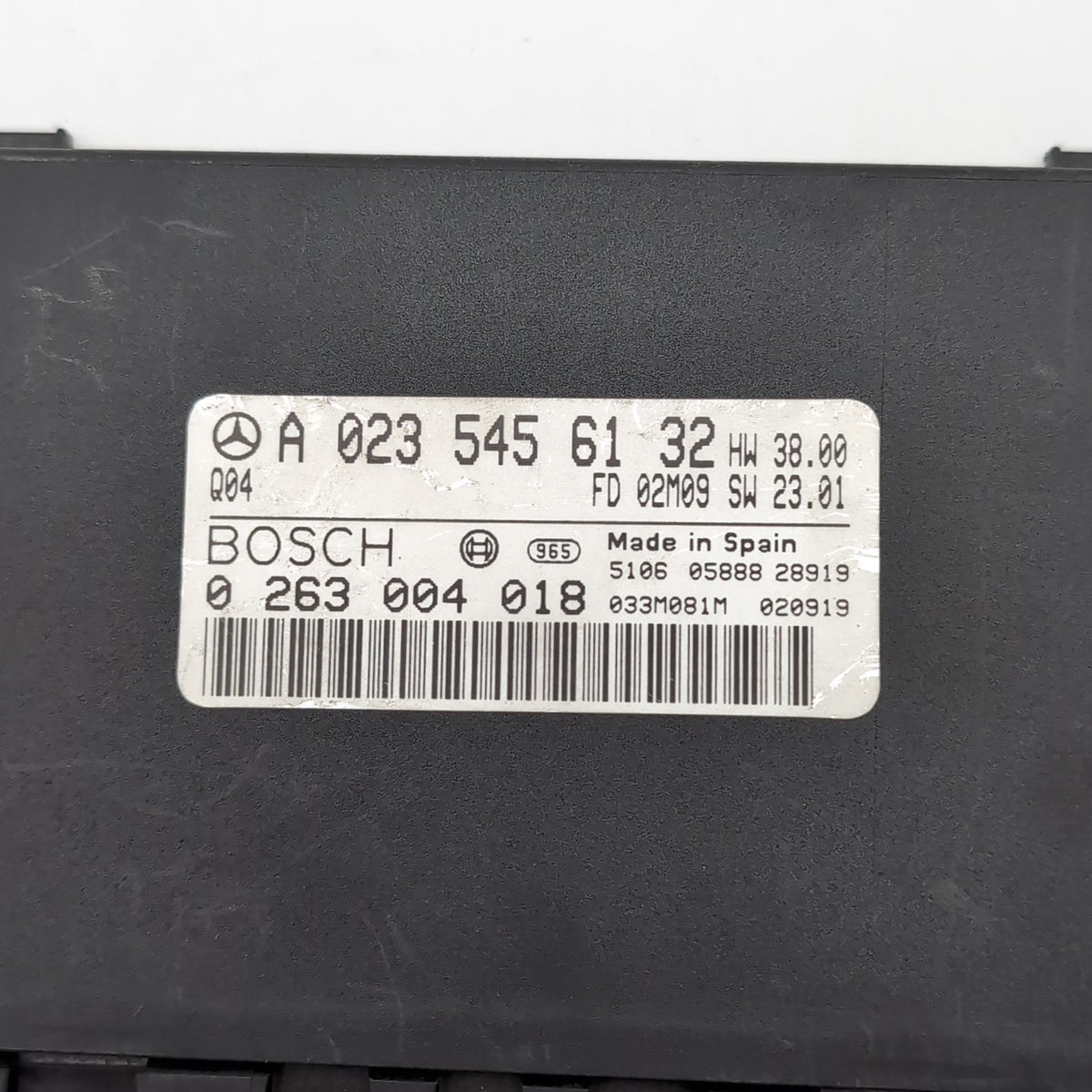 2003- 2006 Mercedes SL500 SL55 SL600 R230 Parktronic Control Module A0235456132