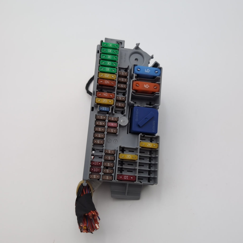 2019 - 2026 BMW X5 X6 X7 XM G20 G26 G42 G87 M3 Front Power Distribution Fuse Box