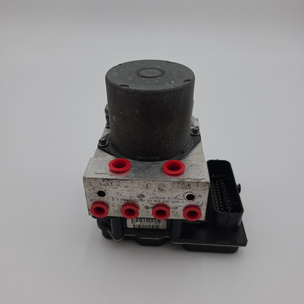 2013 2014 Nissan NV200 ABS Anti Lock Brake Pump 476603LM0A