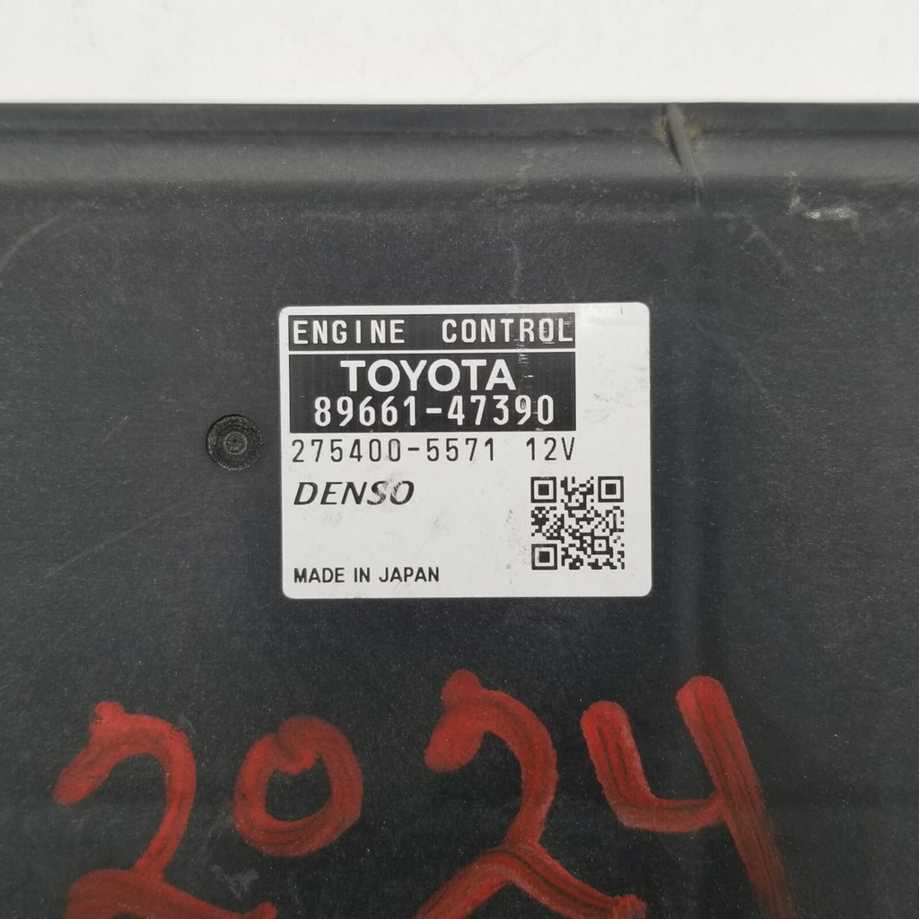 2011 Toyota Prius Engine Computer Control Module ECU ECM OEM 8966147390