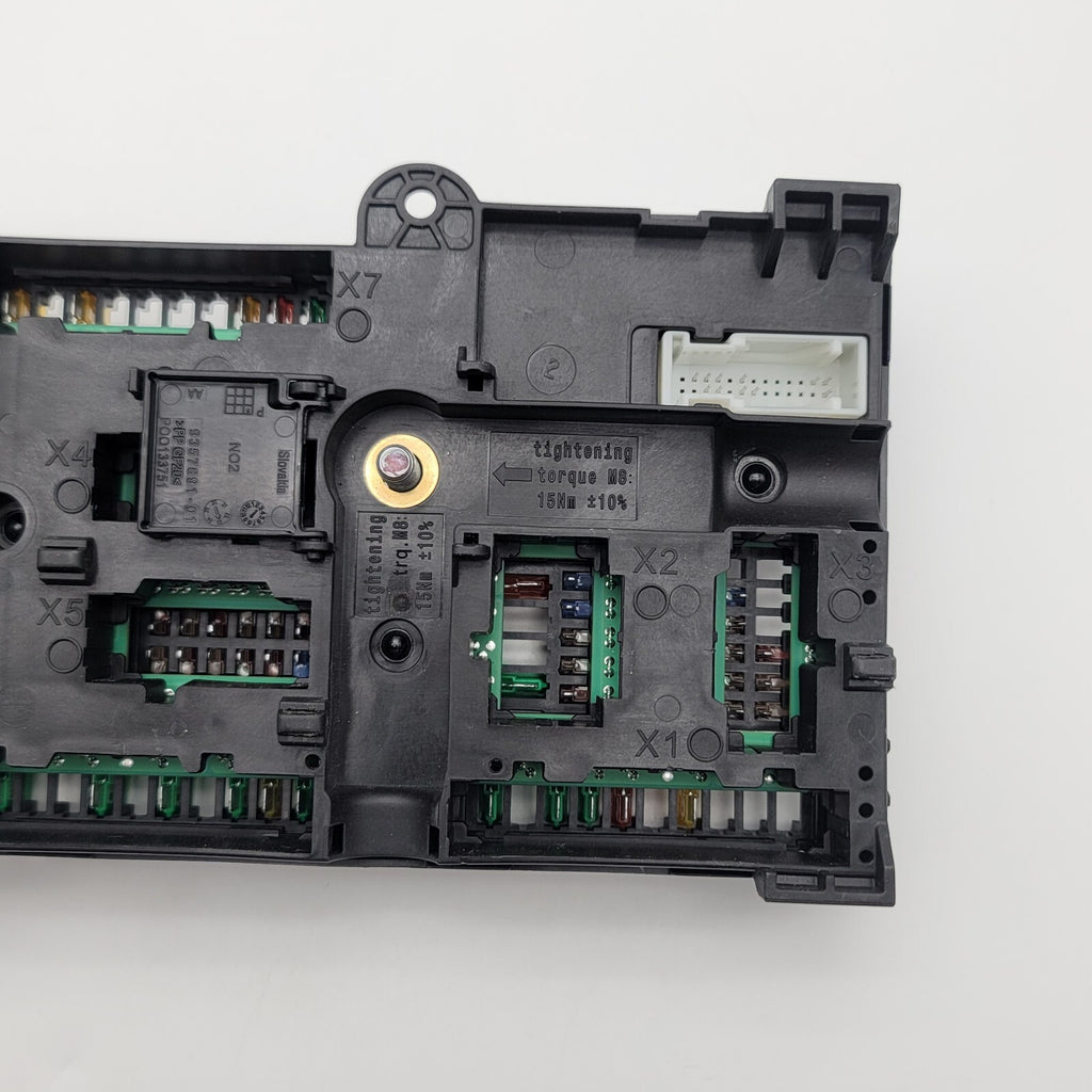 2024 2025 2026 BMW XM X5 X7 Rear Power Distribution Fuse Box 5A41BD6