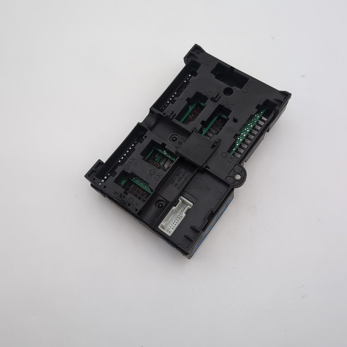 2018- 2025 BMW X4 X3 G02 G01 FUSE BOX REAR CONTROL SWITCH 5A04502 8795478 OEM