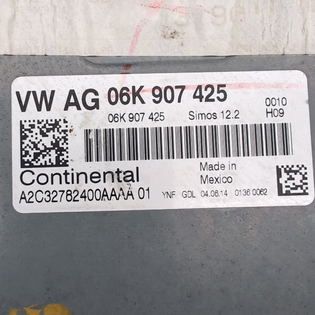 2014 2015 2016 Volkswagen Jetta Engine Computer Control Module ECU 06K907425