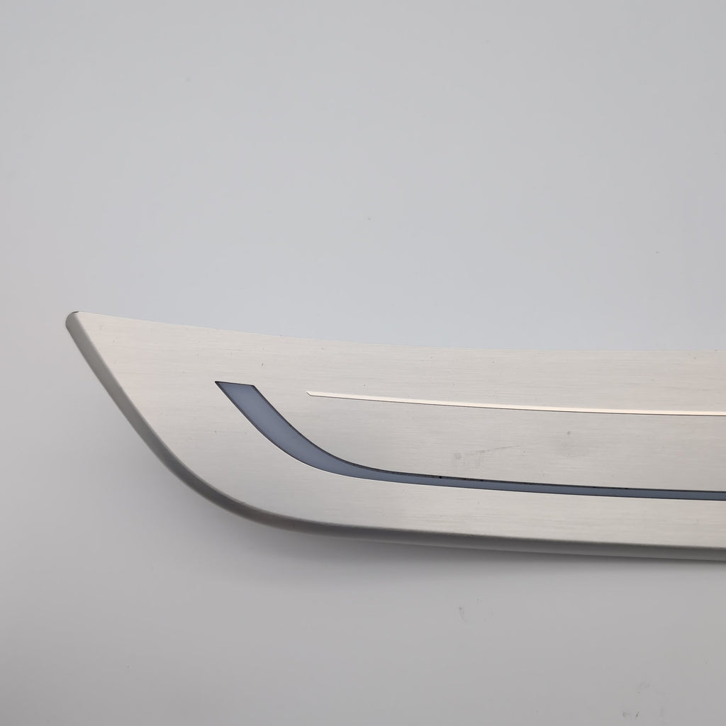 2017 2018 2019 BMW 740e Rear Left Right Illuminated Door Sill Scuff Plate Pair