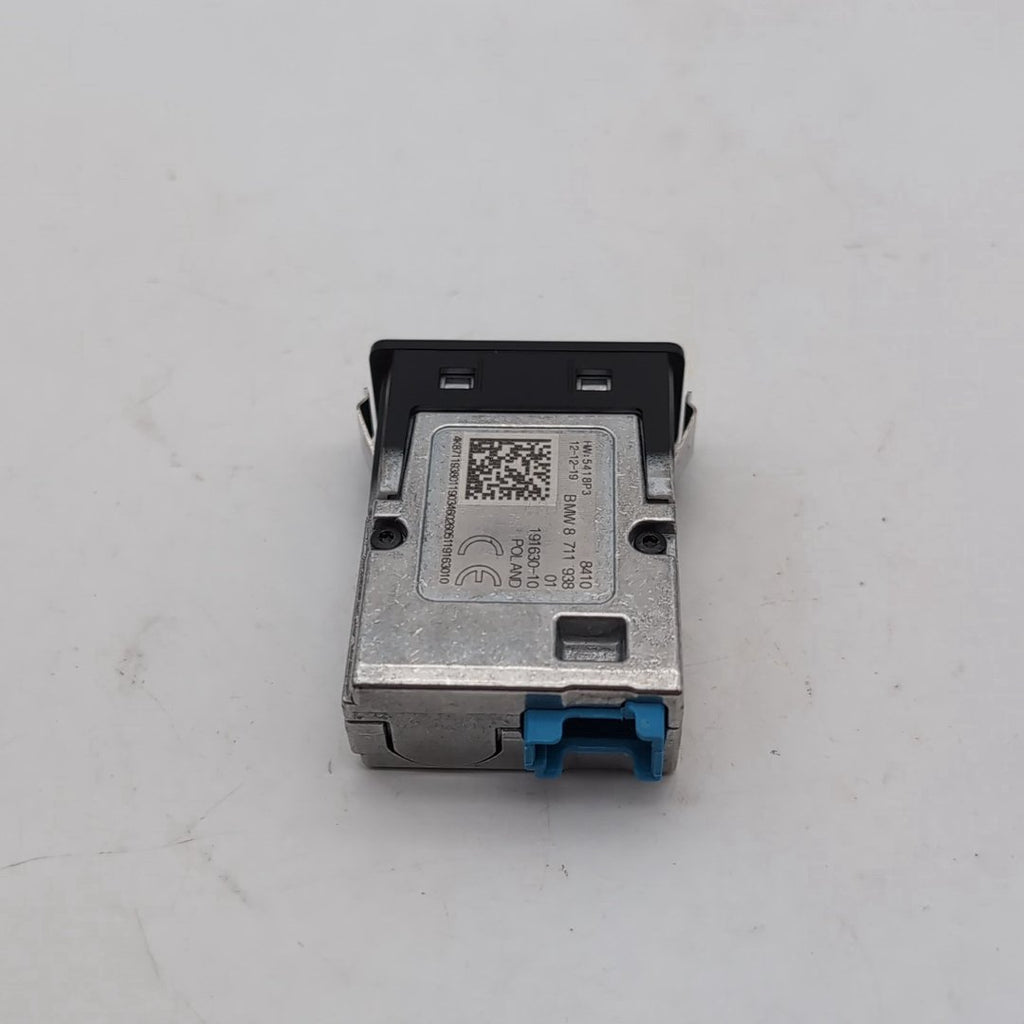 2019 - 2023 BMW F46 G80 G82 G11 G12 X1 X3 X4 Dual USB Port Bush Socket 8711938