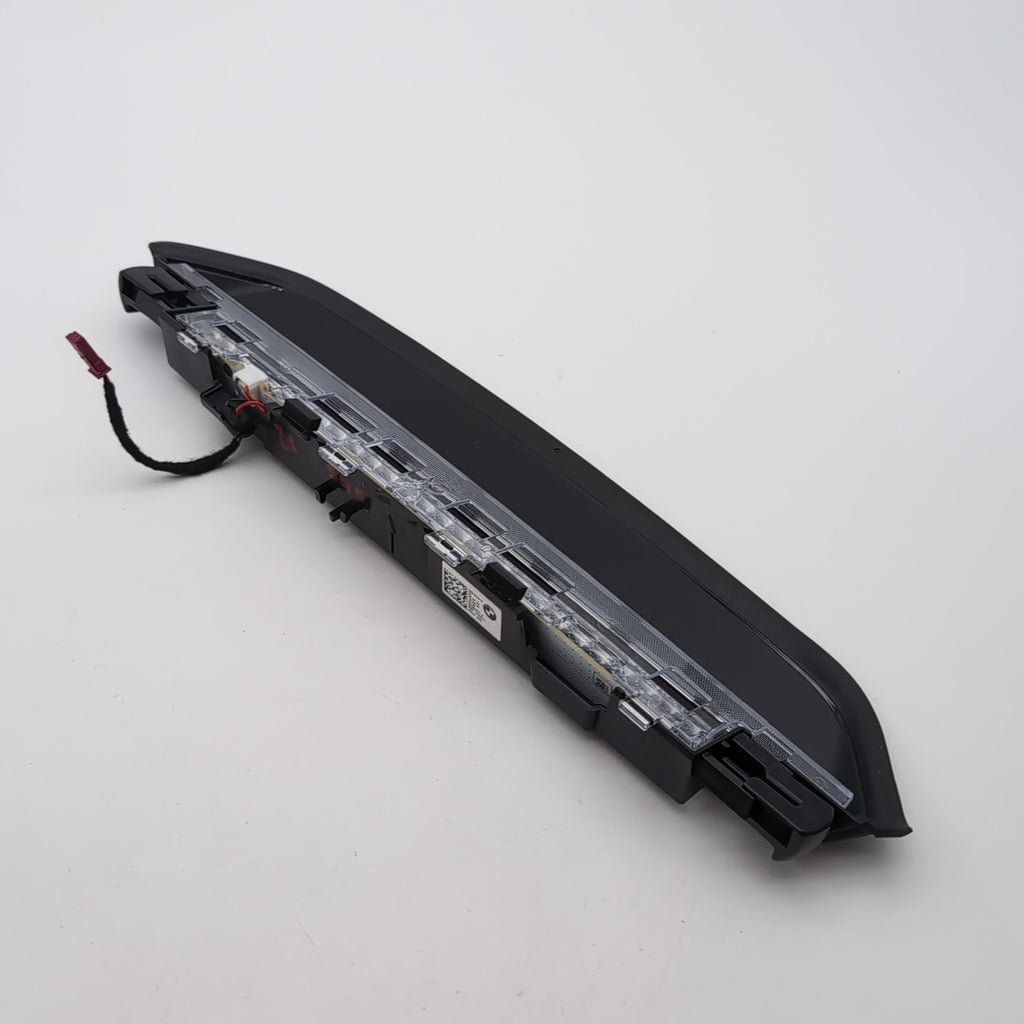 2024 2025 BMW 530I 540I 550E G6 Rear Third Brake Light 5A016C9