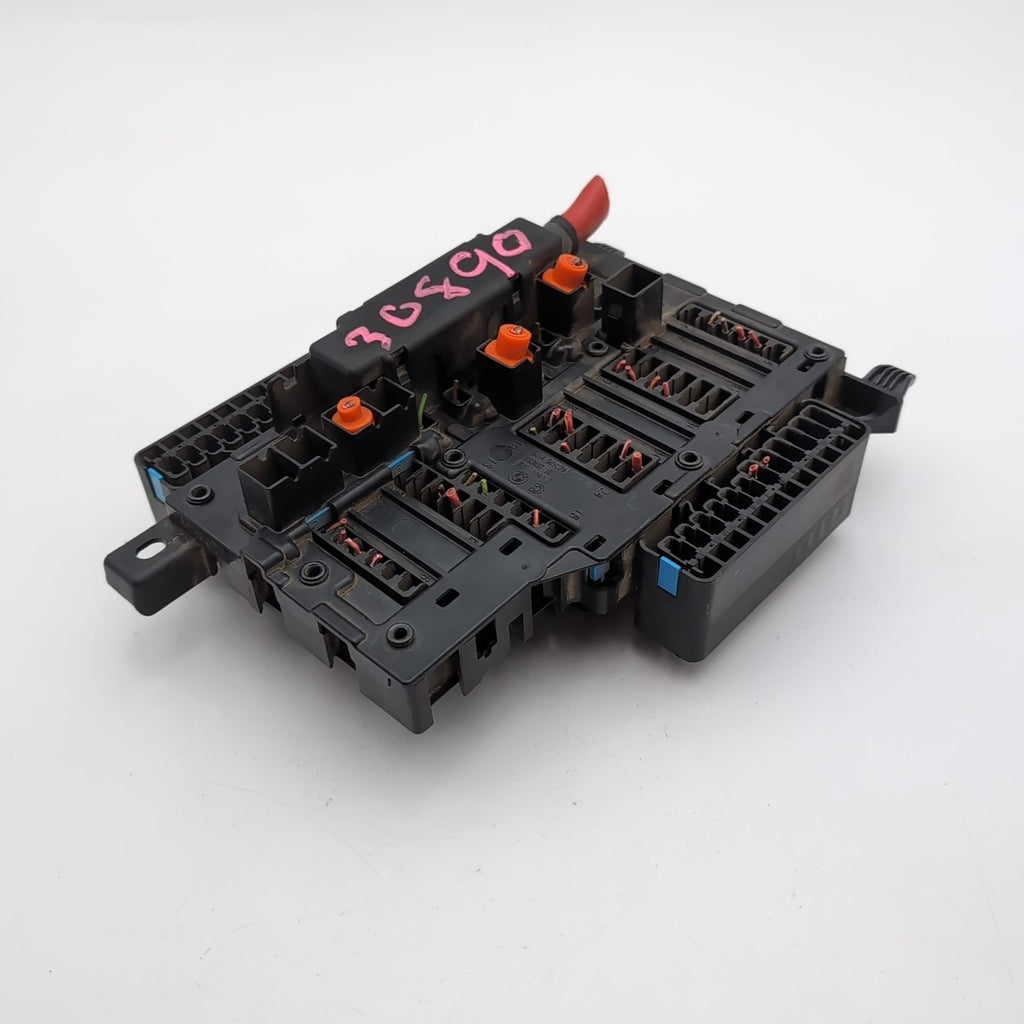 2014- 2019 MINI COOPER F56 2.0L POWER DISTRIBUTION FUSE RELAY BOX MODULE