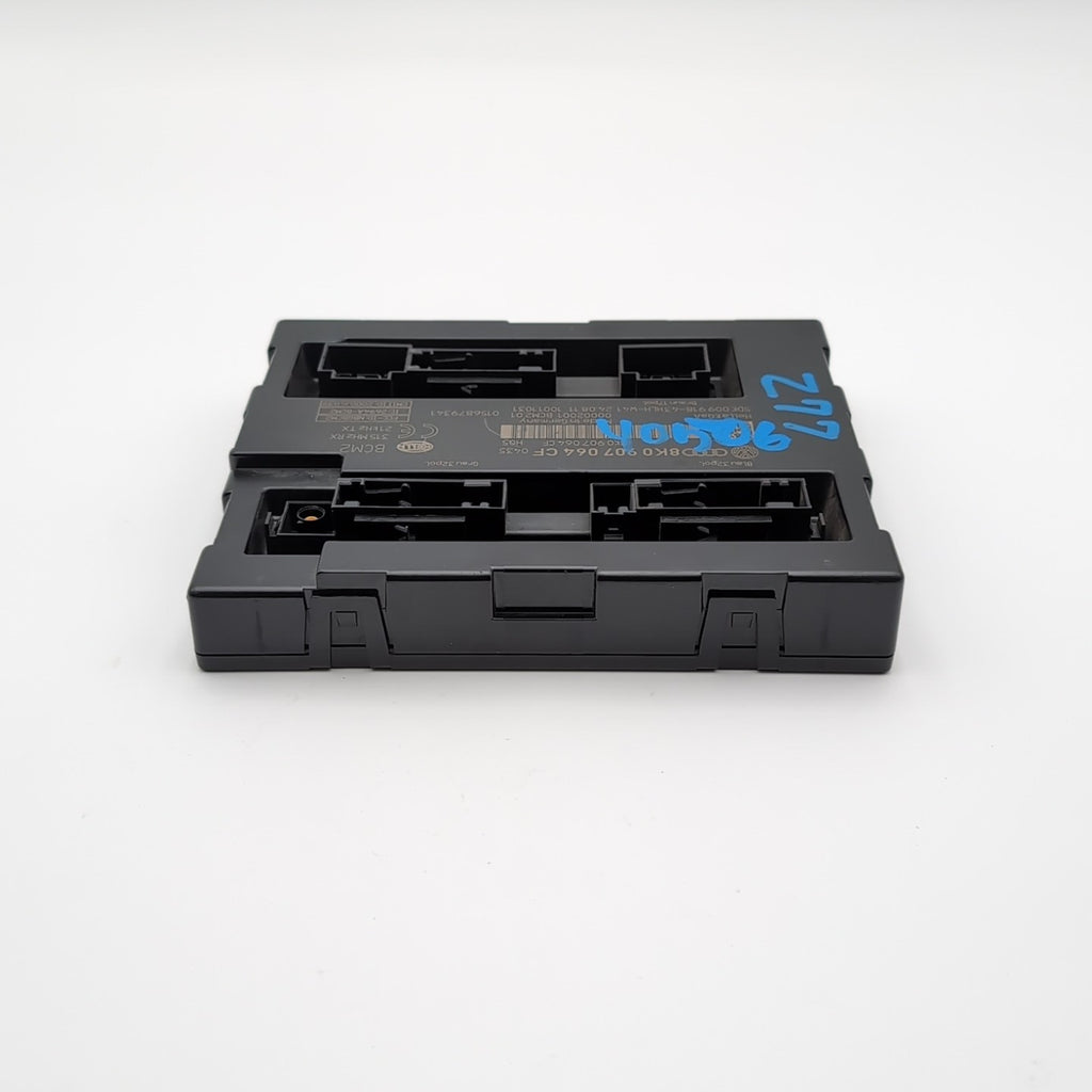 2009- 2018 Audi A4 A5 A6 A7 S4 S7 Q5 Body Comfort Control Module 8K0907064CF