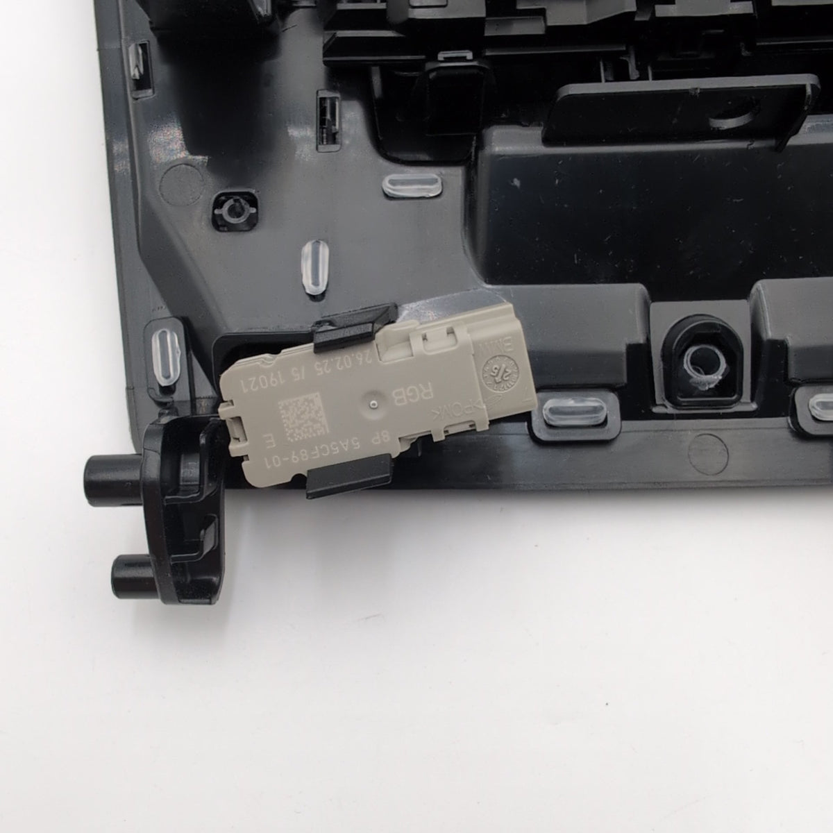 2022 - 2026 BMW X1 X2 Front Wireless Phone Charing Pad Tray 5A22F51 5B52225