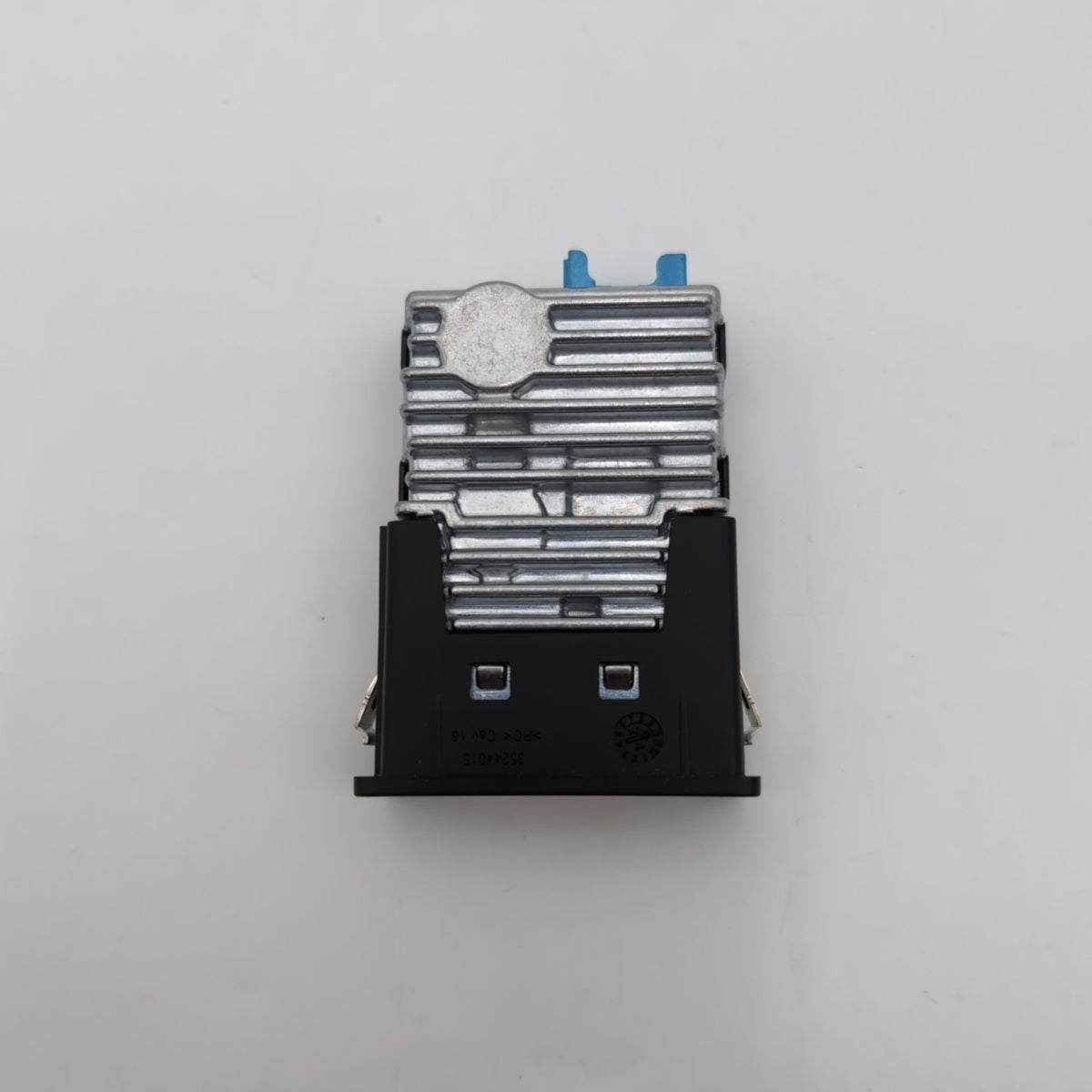 2023 - 2026 BMW 228i F74 X1 X2 MINI Dual USB Port Charger Socket 5A84181