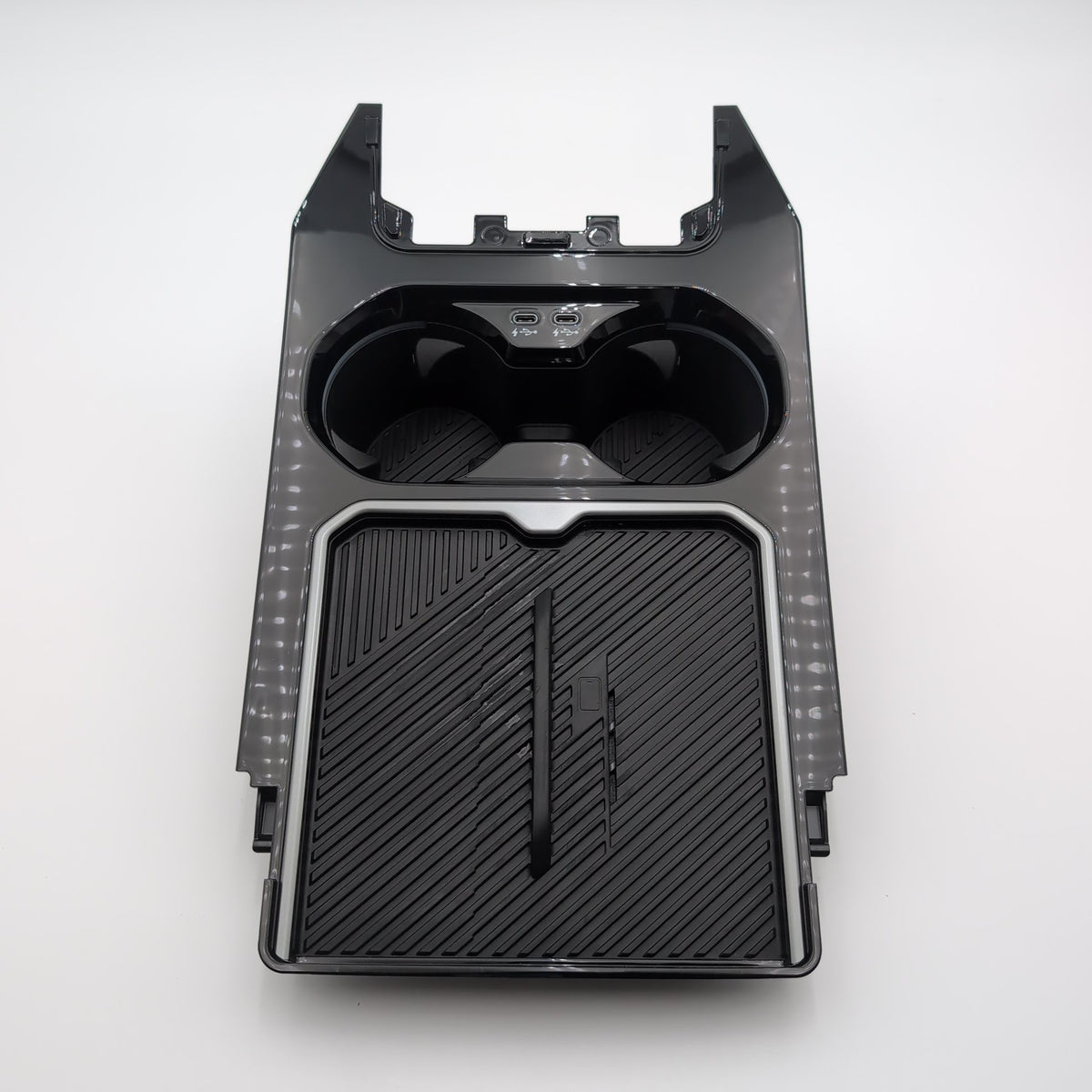2024 2025 2026 BMW i5 540i 530i 550e G60 Center Console Cup Holder Charging Tray