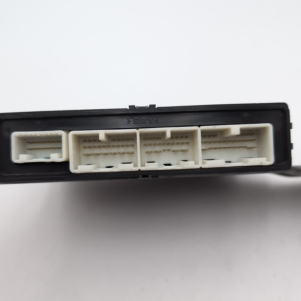 2010 2011 2012 Lexus LS460 Front Right Door Multiplex Control Module 89223-50330
