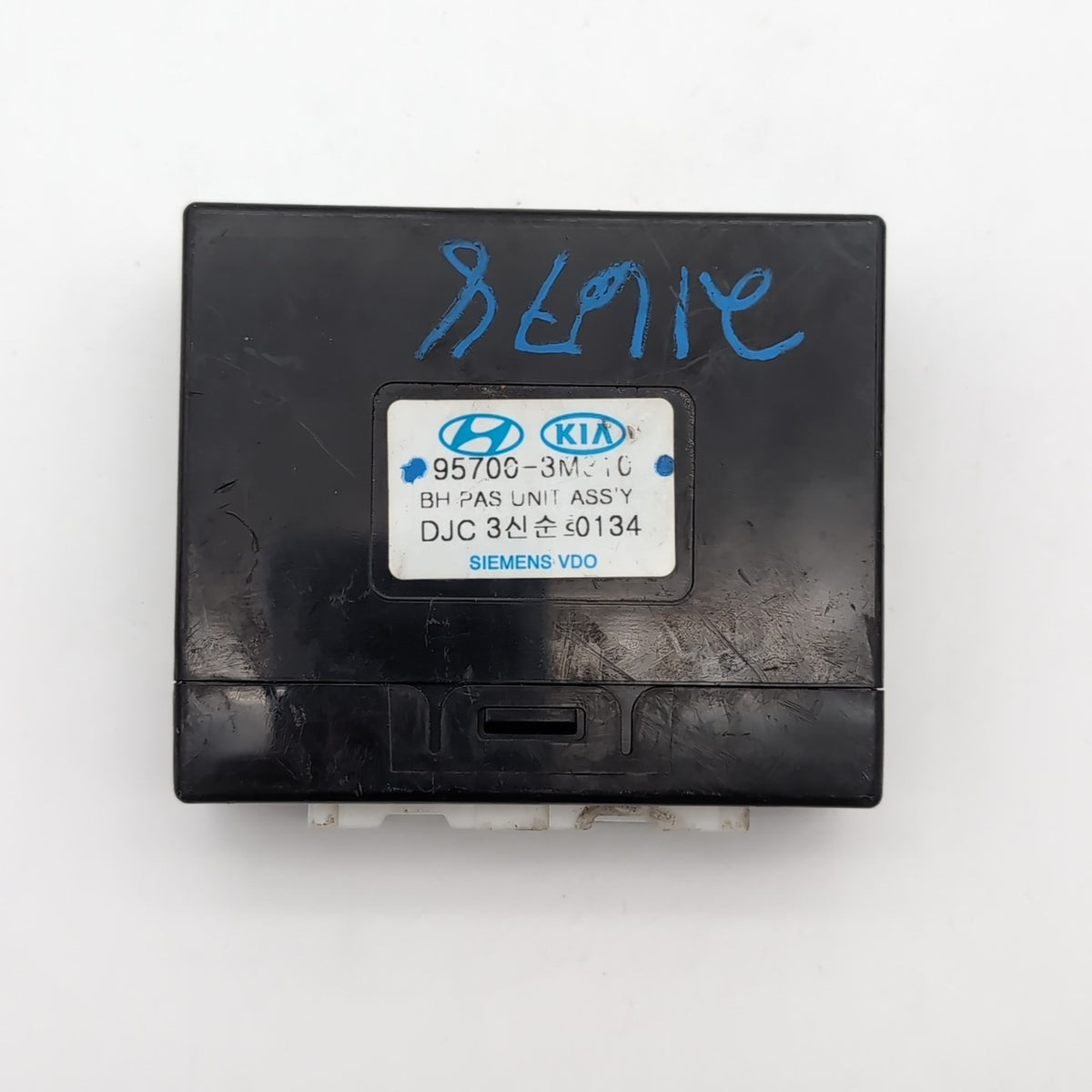 2009- 2014 HYUNDAI GENISIS DASH DRIVER PARK ASSIST MODULE 95700-3M000