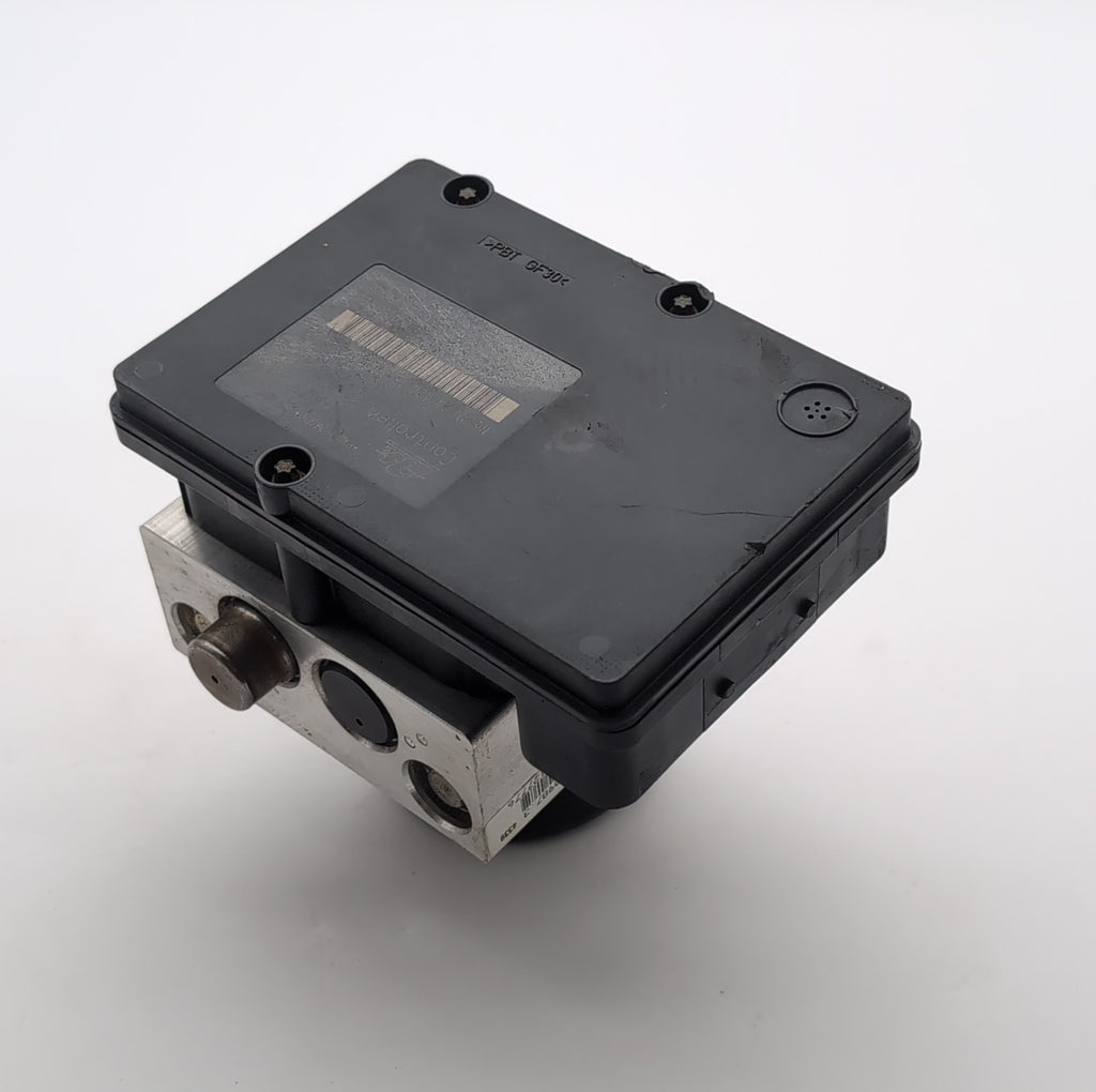 2003 2004 Nissan Xterra 3.3L ABS Anti Lock Brake Pump Control Unit 476601Z670