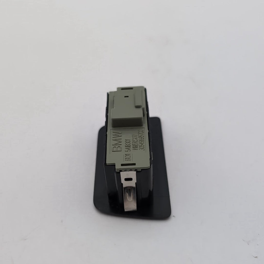 2021 - 2026 BMW 540i 530i i5 G60 M5 X1 X2 X3 Trunk Lid Tailgate Switch Button