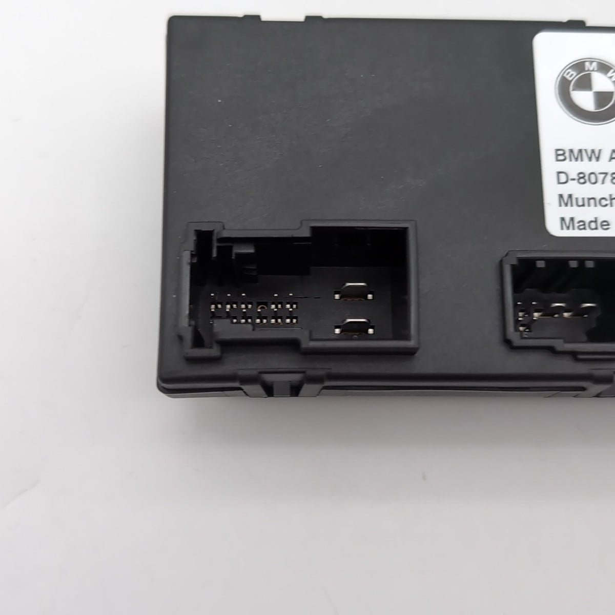 2023 2024 2025 BMW G60 XM X1 X2 X3 Trunk Lid Liftgate Control Module 5A74B11