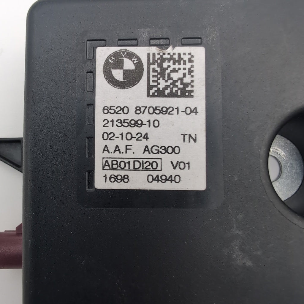 2021- 2025 BMW G42 G87 G20 G80 G22 G82 Mini F66 F65 Cellphone Antenna Amplifier