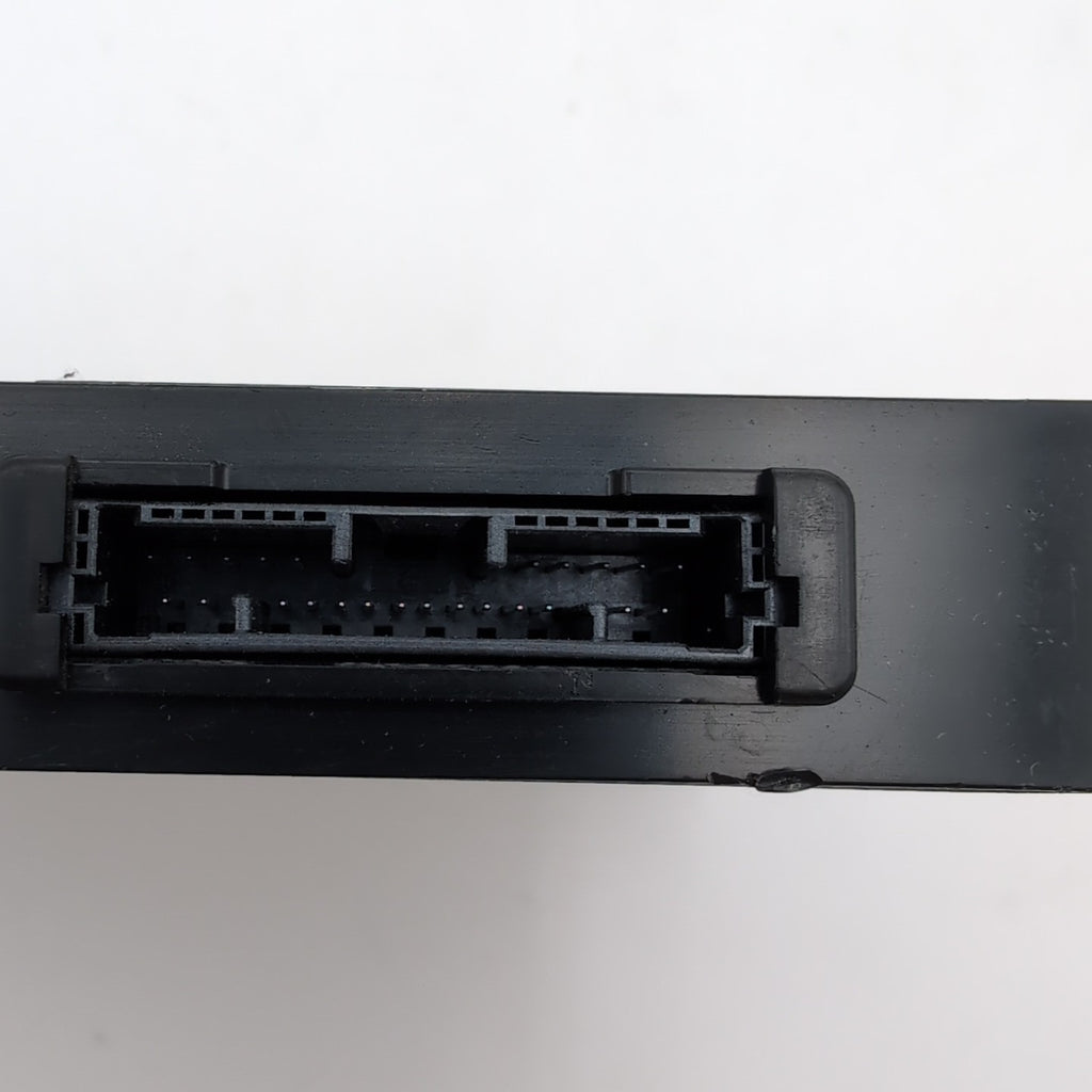 2014 2015 2016 Toyota Highlander Smart Key Door Entry Control Module 89990-0E090
