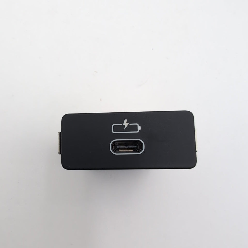 2019 - 2026 BMW G20 G21 G22 G26 G15 G30 G42 X3 Single USB Socket Port 5B51C70