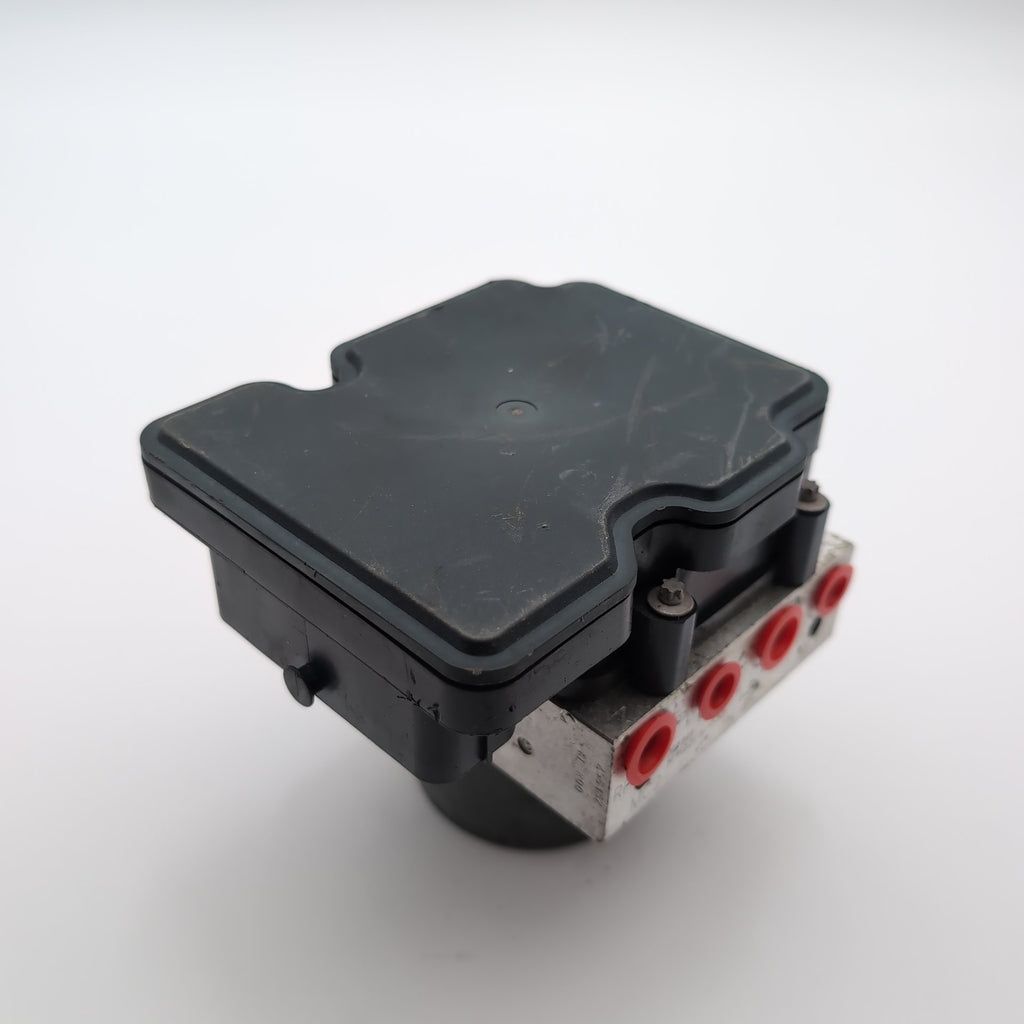 2018 Chevrolet Malibu 1.5L ABS Anti Lock Brake Pump Control Unit 84325538