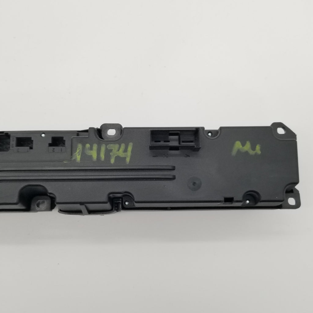 2001-2004 Fits Mercedes W203 C320 Center Dash Control Switch Oem 2038205510 Oem