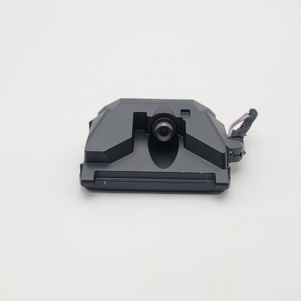 2018 2019 2020 2021 2022 2023 BMW F90 G20 LANE DEPARTURE CAMERA CONTROL MODULE