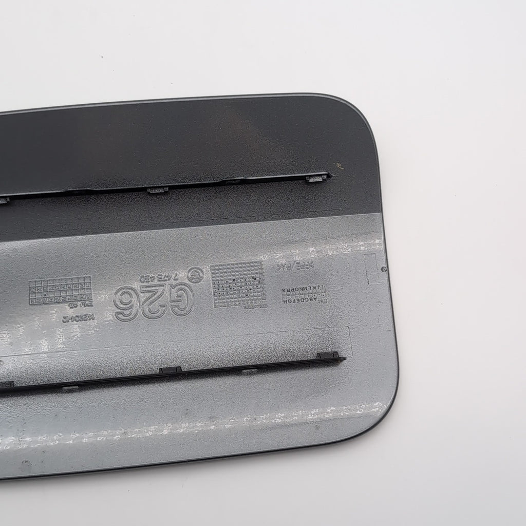 2022 2023 2024 2025 BMW M440i 430i G26 Fuel Tank Door Cover Cap Lid 7478450