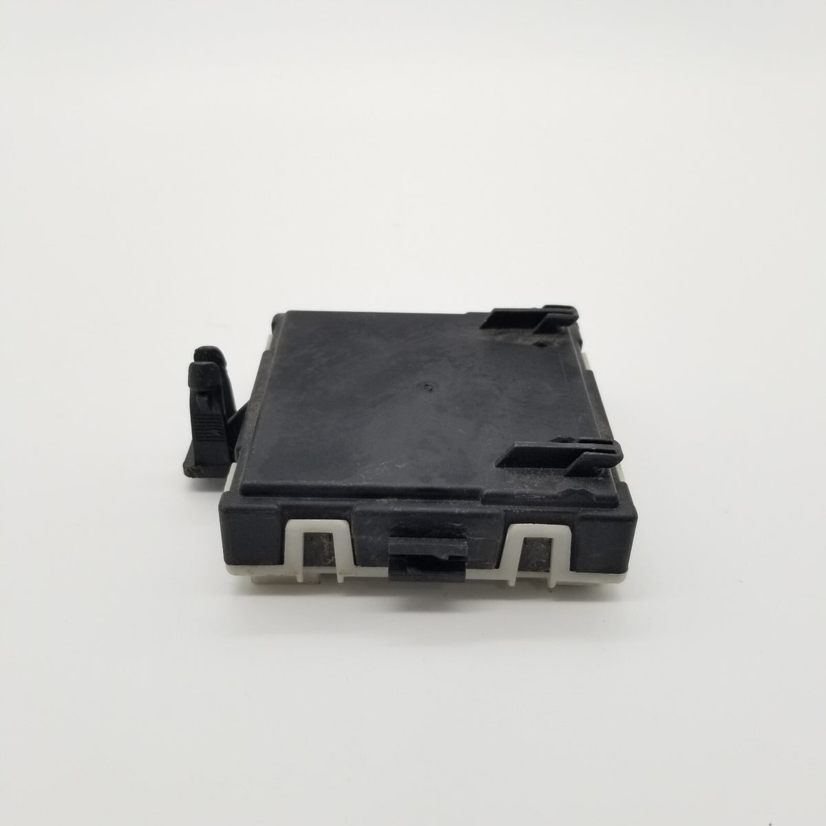 2017 2018 2019 Mercedes W213 E300 E400 Rear Left Side Door Control Module Unit