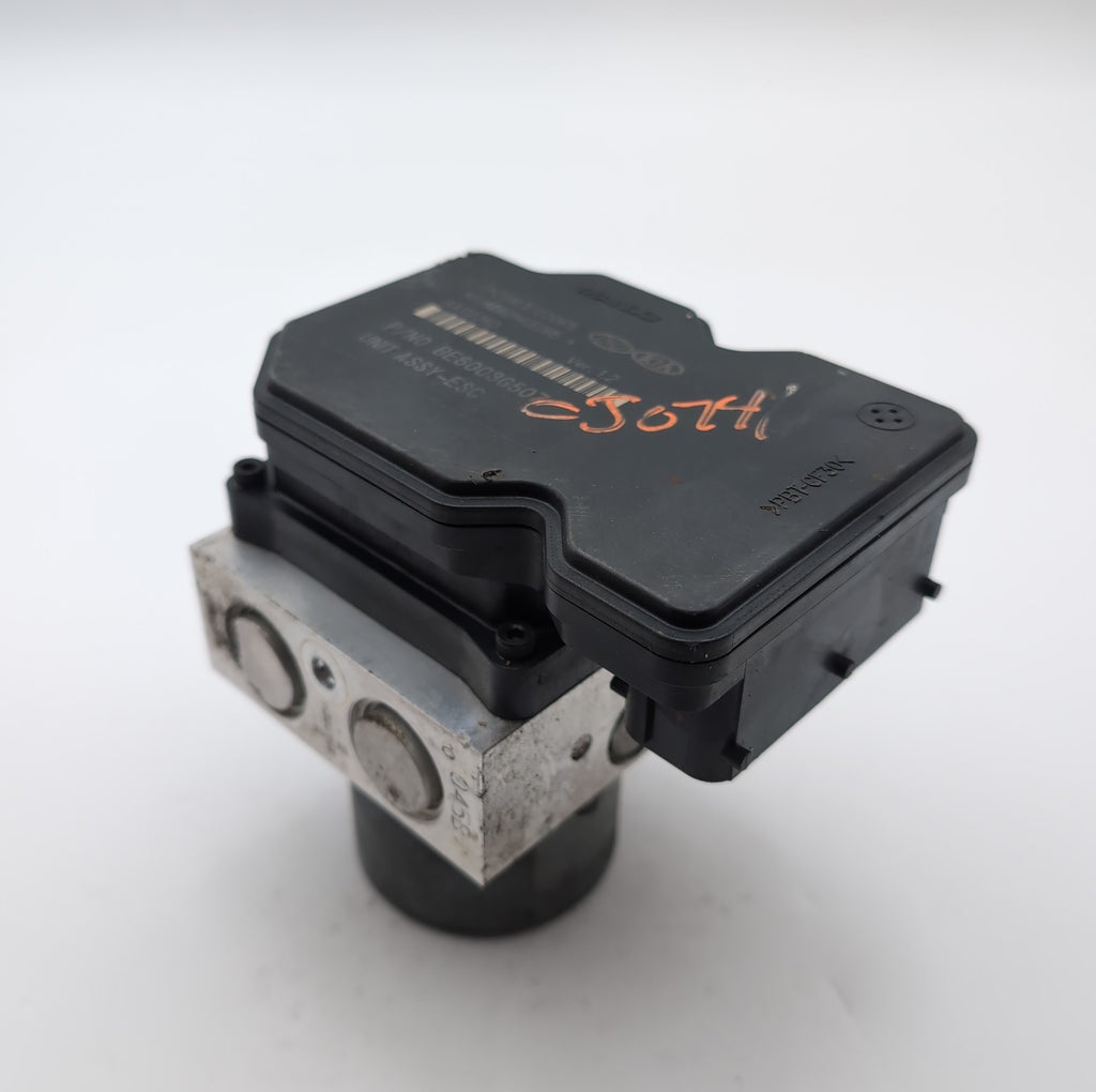 2013 Hyundai Elantra 1.8L ABS Anti Lock Brake Pump Control Unit BE6003G507