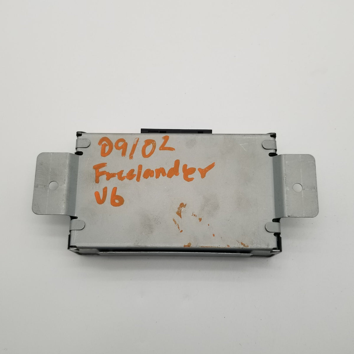 2002-2005 Land Rover Freelander TCM transmission Module UHC000220 A0028 H142J105