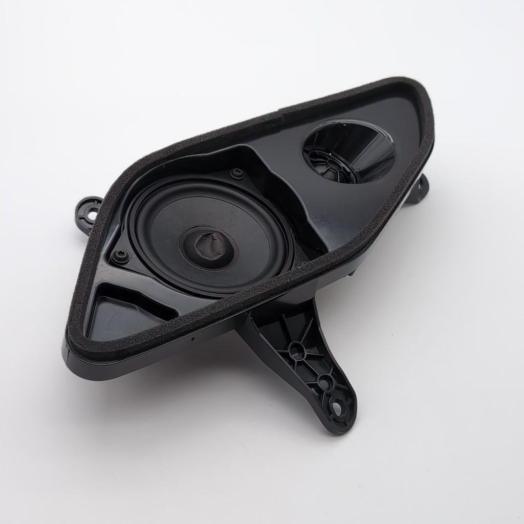 2019 - 2026 BMW X5 Rear Right D Pillar Harman Kardon Speaker Tweeter 2622520