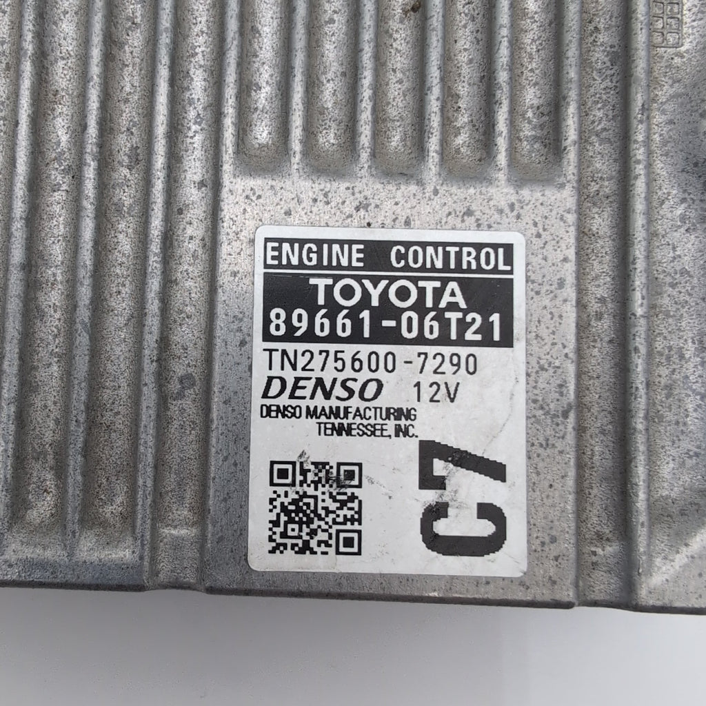2015 2016 2017 Toyota Camry Engine Computer Control Module ECU 89661-06T21