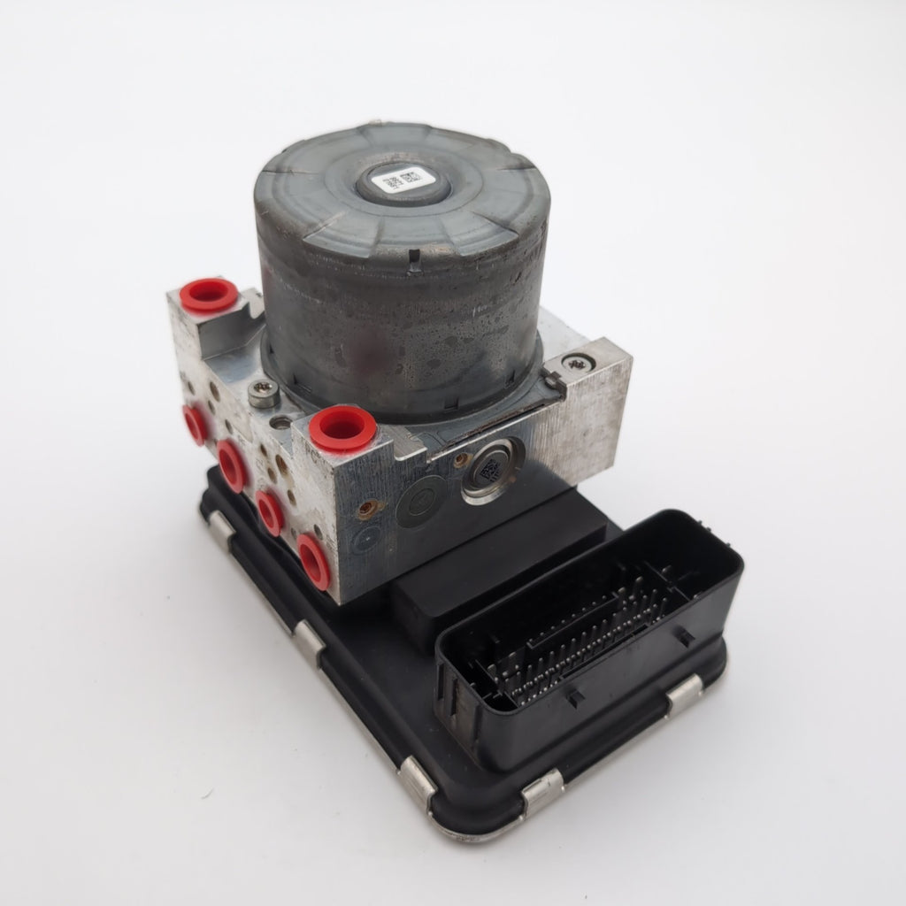 2018 2019 2020 2021 Volvo XC60 ABS Anti Lock Brake Pump 32214774
