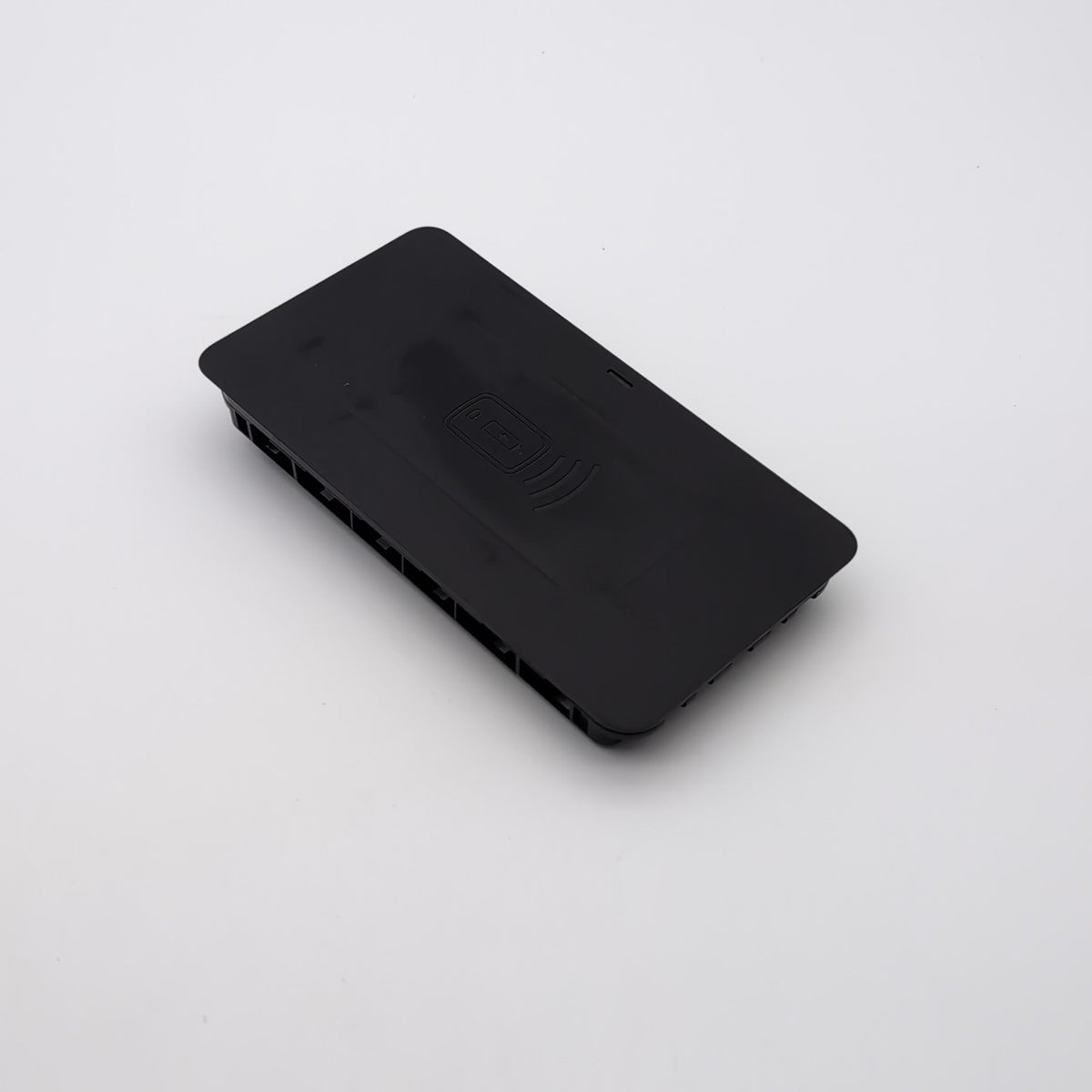 2019 - 2026 BMW G20 G26 G42 X5 X6 X7 Z4 Wireless Phone Charging Pad Tray 5B41FD5