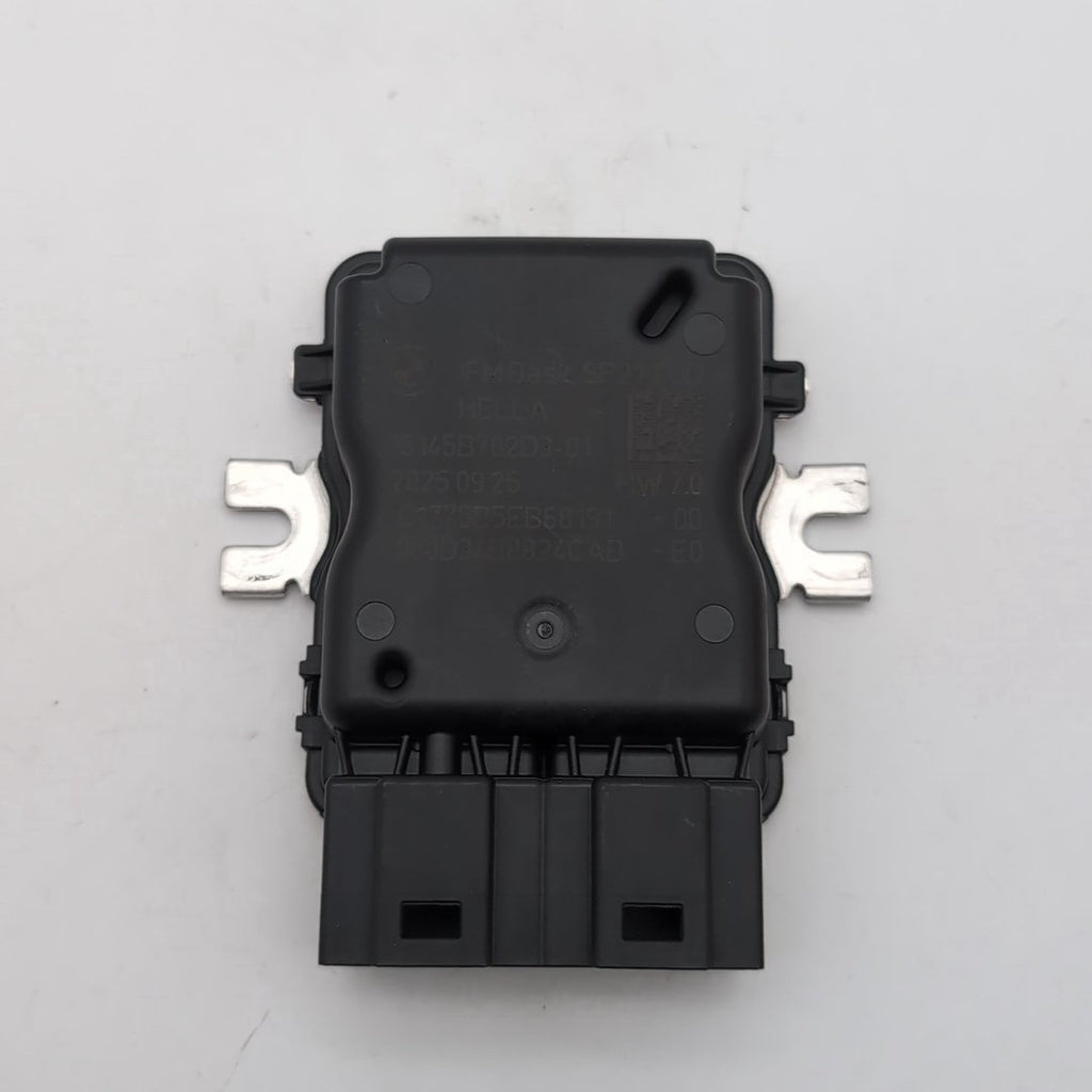 2024 - 2026 BMW 530i 540i G60 X2 X3 X5 X6 Fuel Pump Control Module 5B702D3