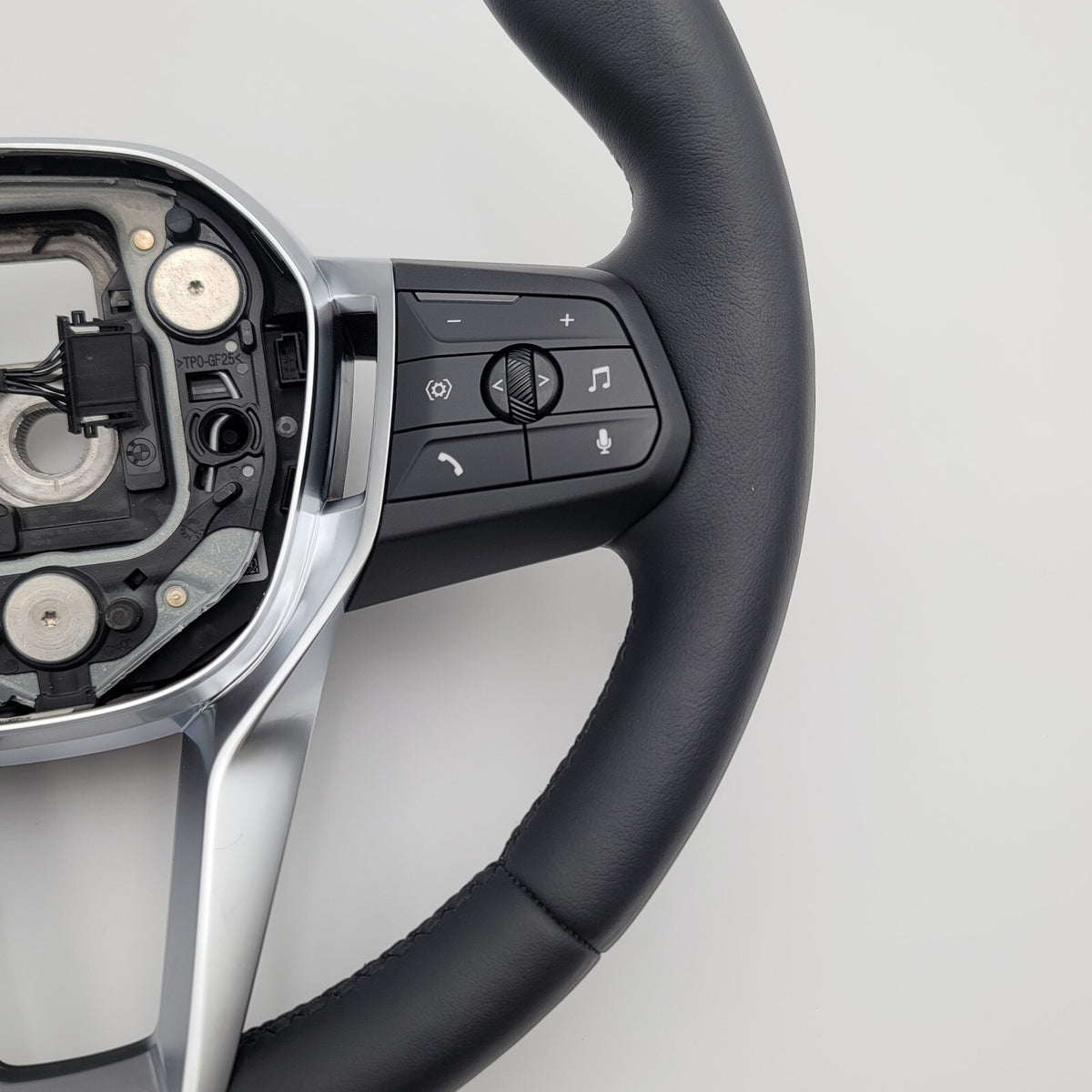 2023 2024 2025 BMW X1 X2 U11 U10 Leather Steering Wheel 9472034