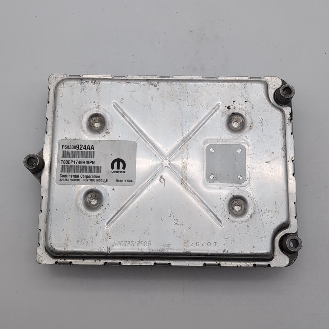 2018 2019 Jeep Grand Cherokee 3.6L Engine Computer Control Module ECU 68330924AA
