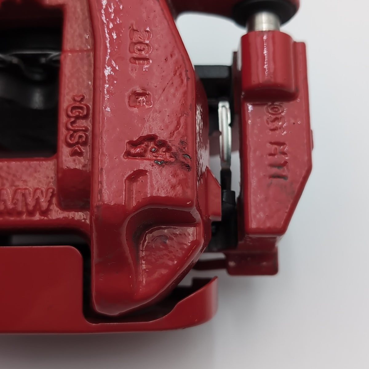 2025 BMW X3 REAR LEFT BRAKE CALIPER W/ MOTOR RED M-SPORT