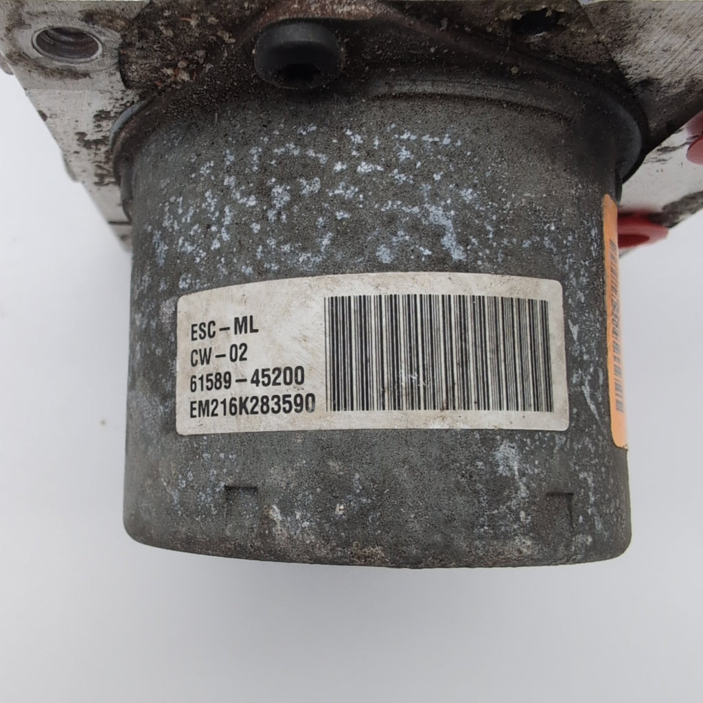 2016 2017 Hyundai Elantra ABS Anti Lock Brake Pump Control Unit 58900-A5230