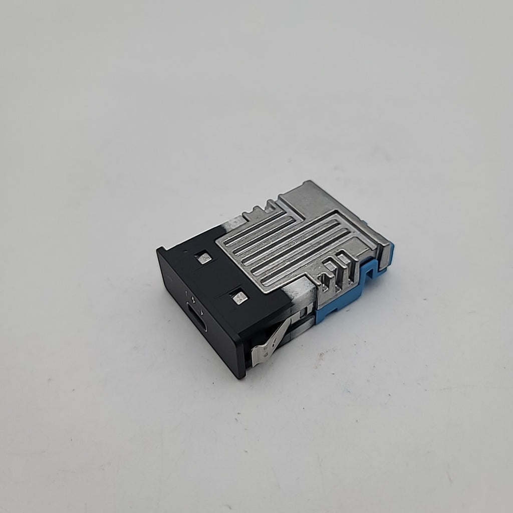 2022 - 2026 BMW X5 X6 X7 XM Single Socket Type C USB Port 5A84164