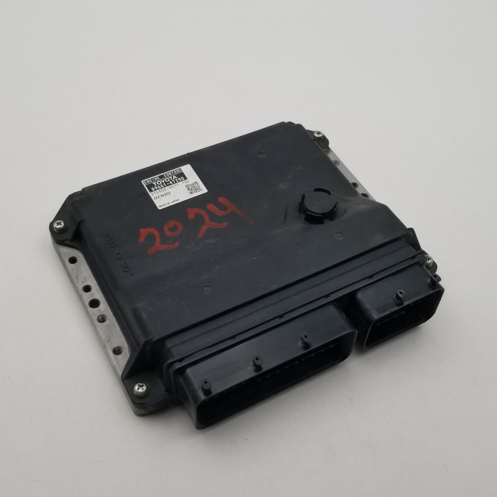 2011 Toyota Prius Engine Computer Control Module ECU ECM OEM 8966147390