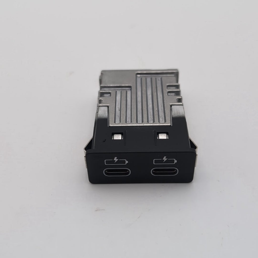 2019 - 2023 BMW G30 G80 G82 G11 G12 X1 X3 X4 Dual USB Port Bush Socket 8711938