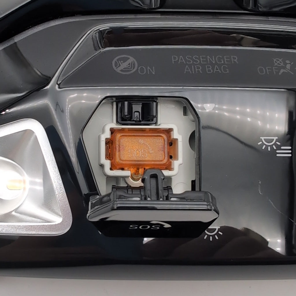 2023 2024 2025 BMW X1 U11 Overhead Console Dome Light 5B477C3