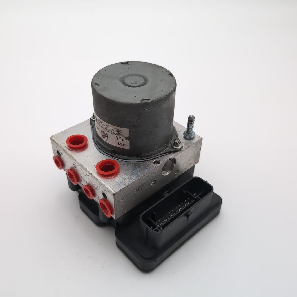 2018 Chevrolet Malibu 1.5L ABS Anti Lock Brake Pump Control Unit 84325538