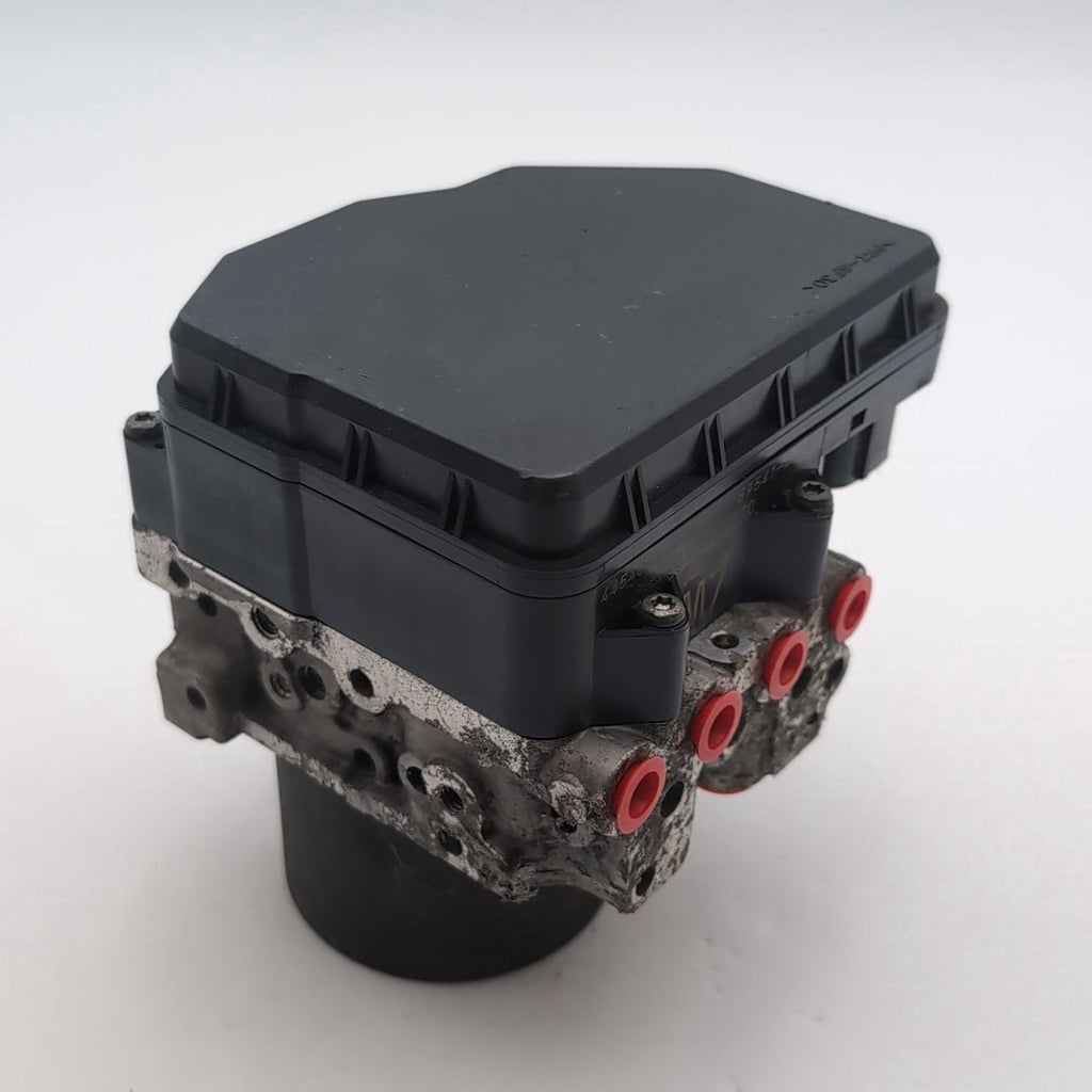 2011 Toyota Highlander 3.5L ABS Anti Lock Brake Pump 44540-0E200