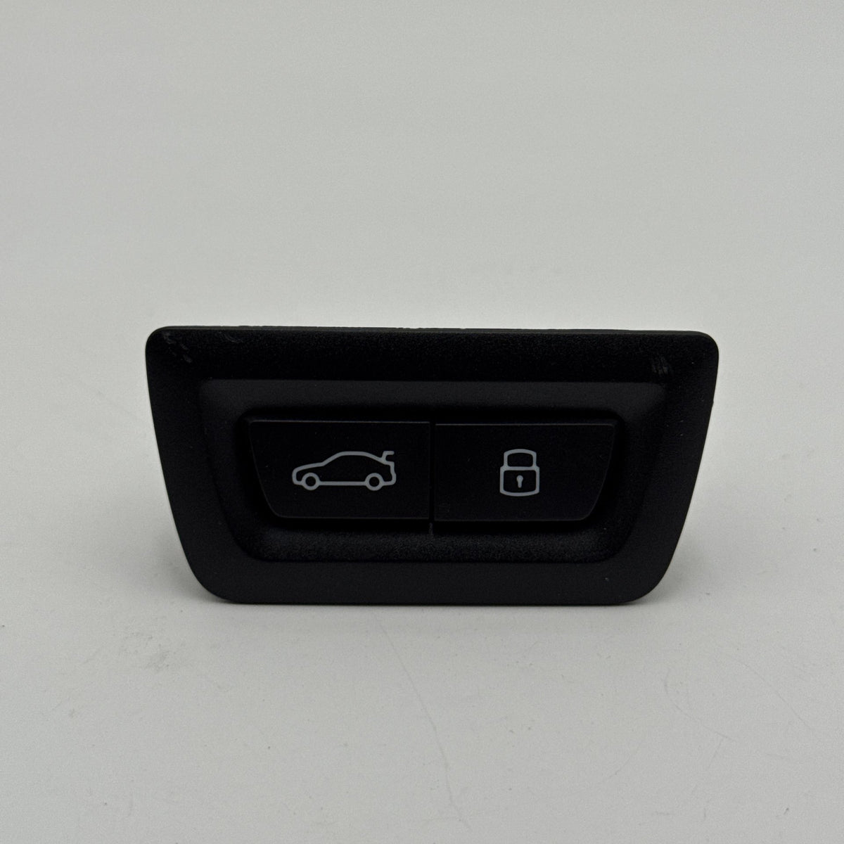 2023 - 2026 BMW G20 G26 XM X3 X5 X6 X7 Rear Trunk Open Close Switch 5A64C25