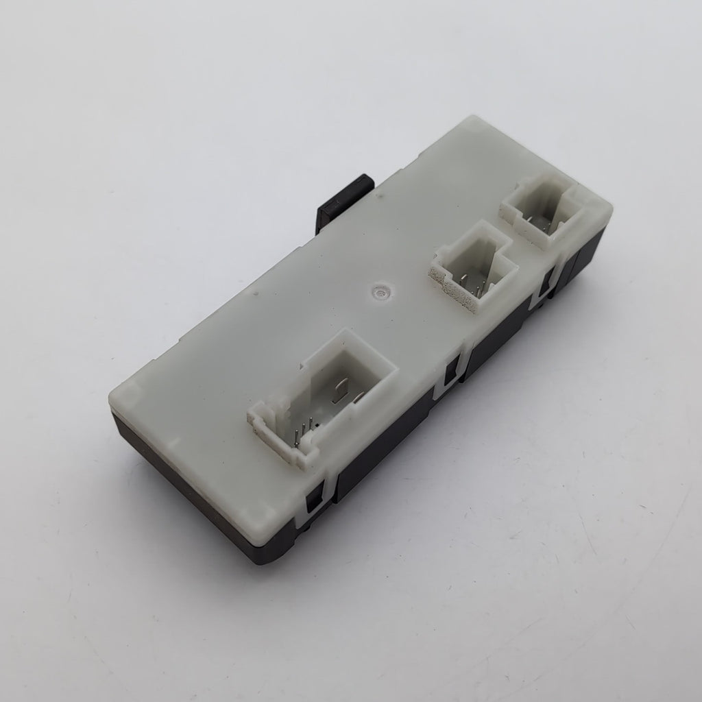 2021 - 2026 BMW G20 G30 M3 X3 X6 X6M Rear Liftgate Trunk Lid Control Module