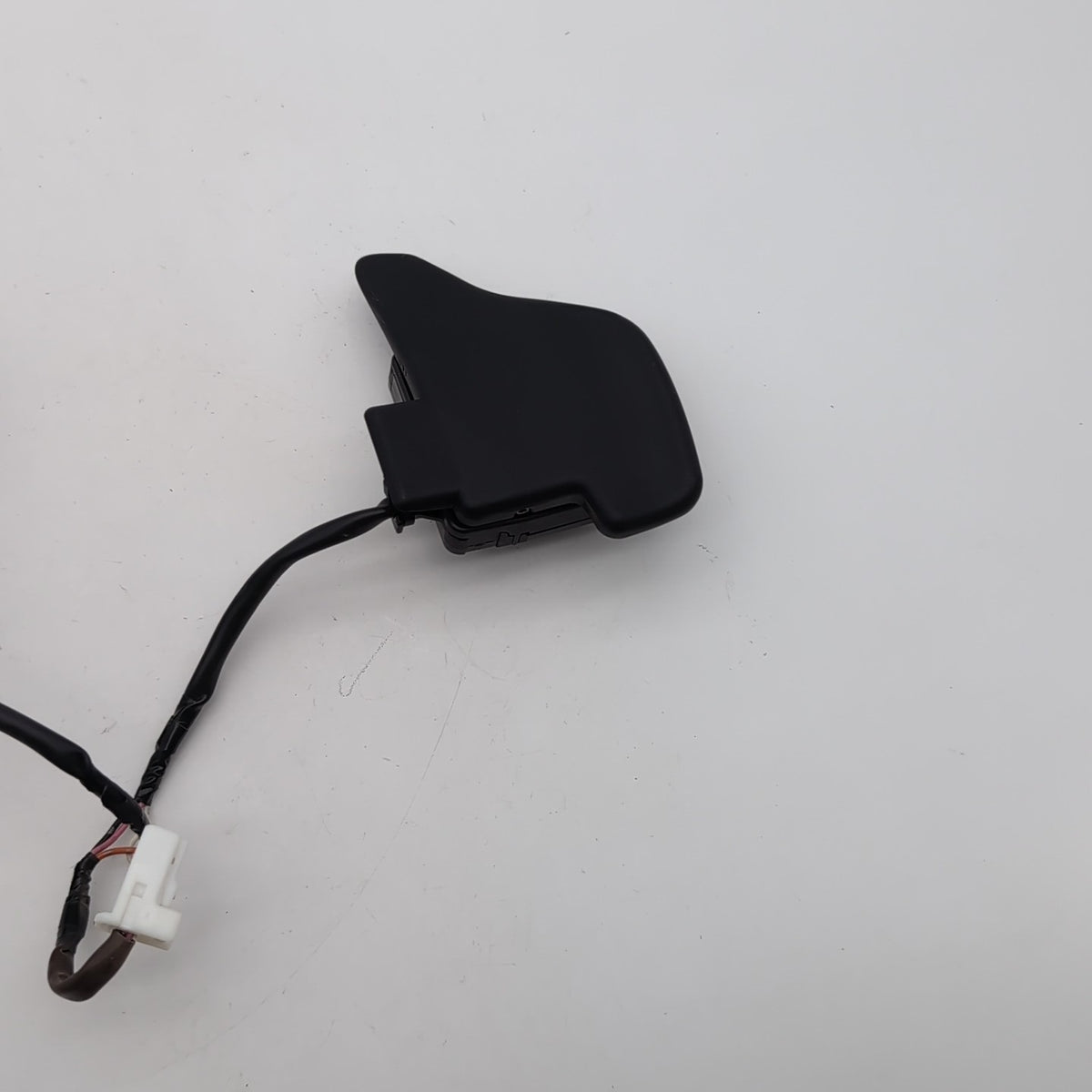 2015 2016 2017 Toyota Camry Steering Wheel Paddle Shifter Set Up Down